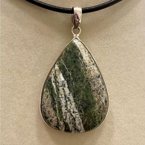 Serpentine and silver pendant. 1.5” long. NEW